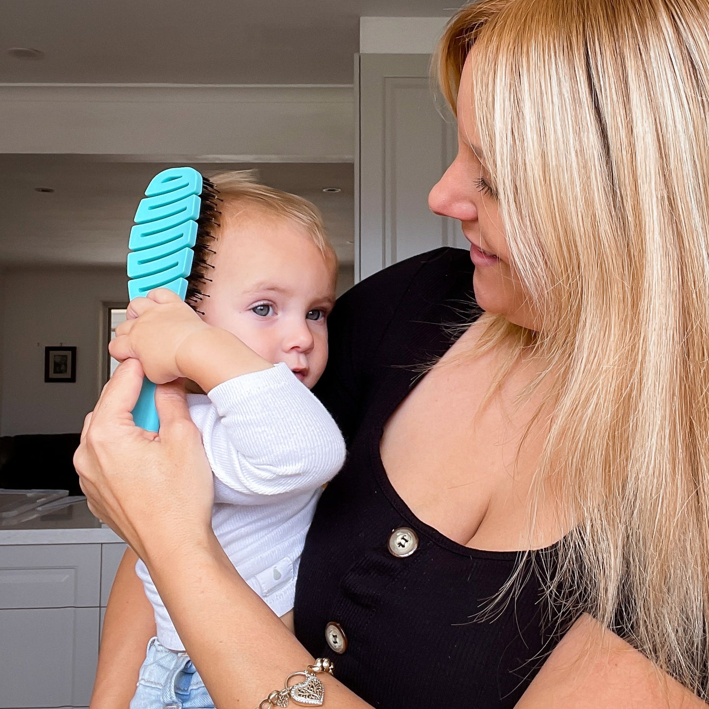 Detangling Scream-Free Hair Brush™ : Baby Brush - Mermaid